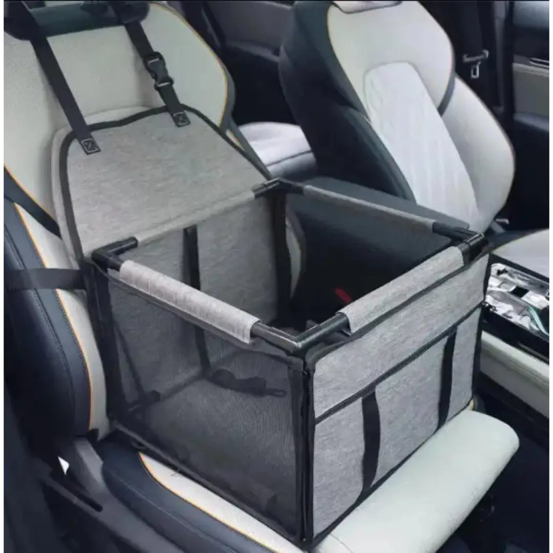 Dog Car Seat for Small & Medium Dogs, Waterproof Travel Carrier 39 × 39 cm