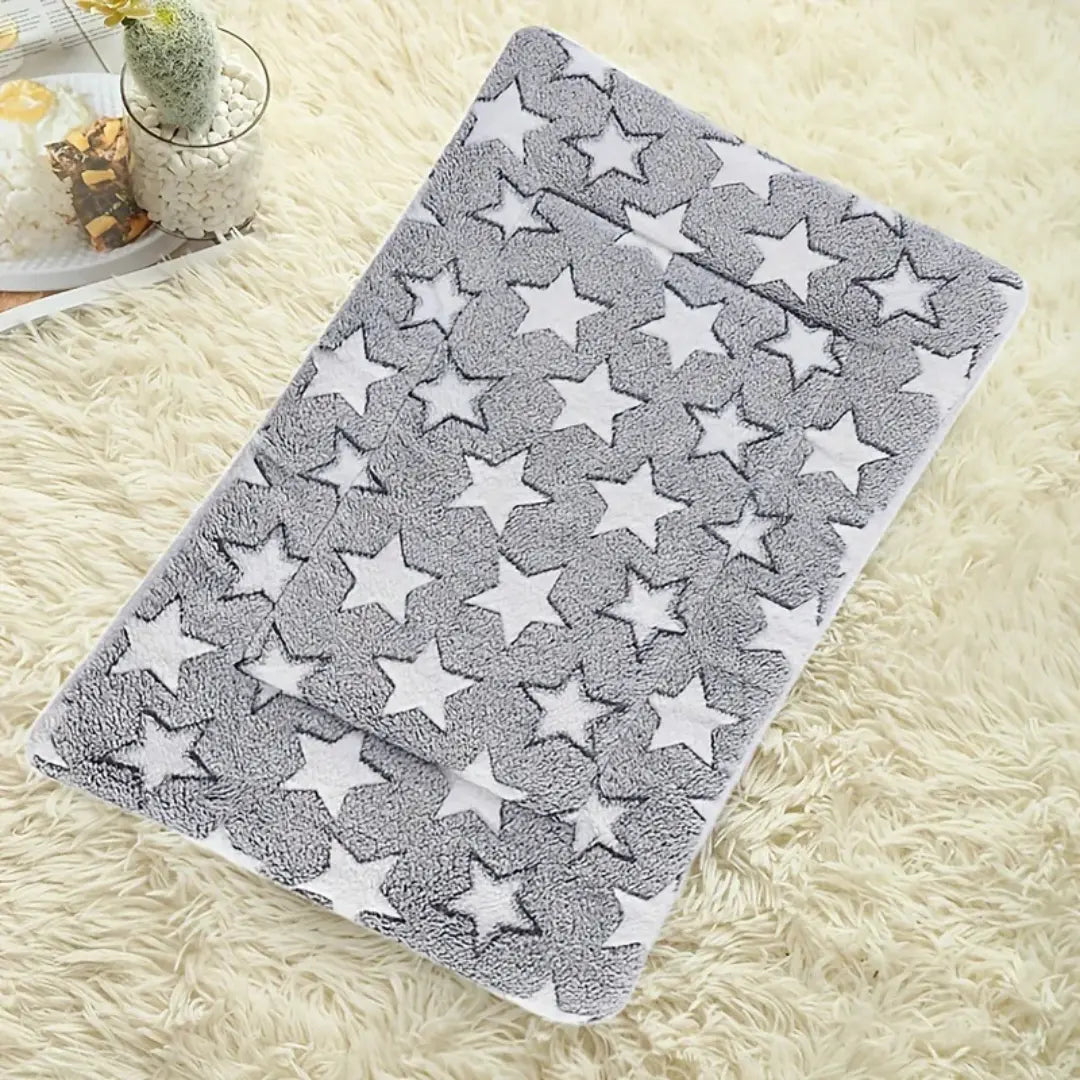 Pet Mat for Dogs & Cats, Soft Padded Washable Bed with Star Print