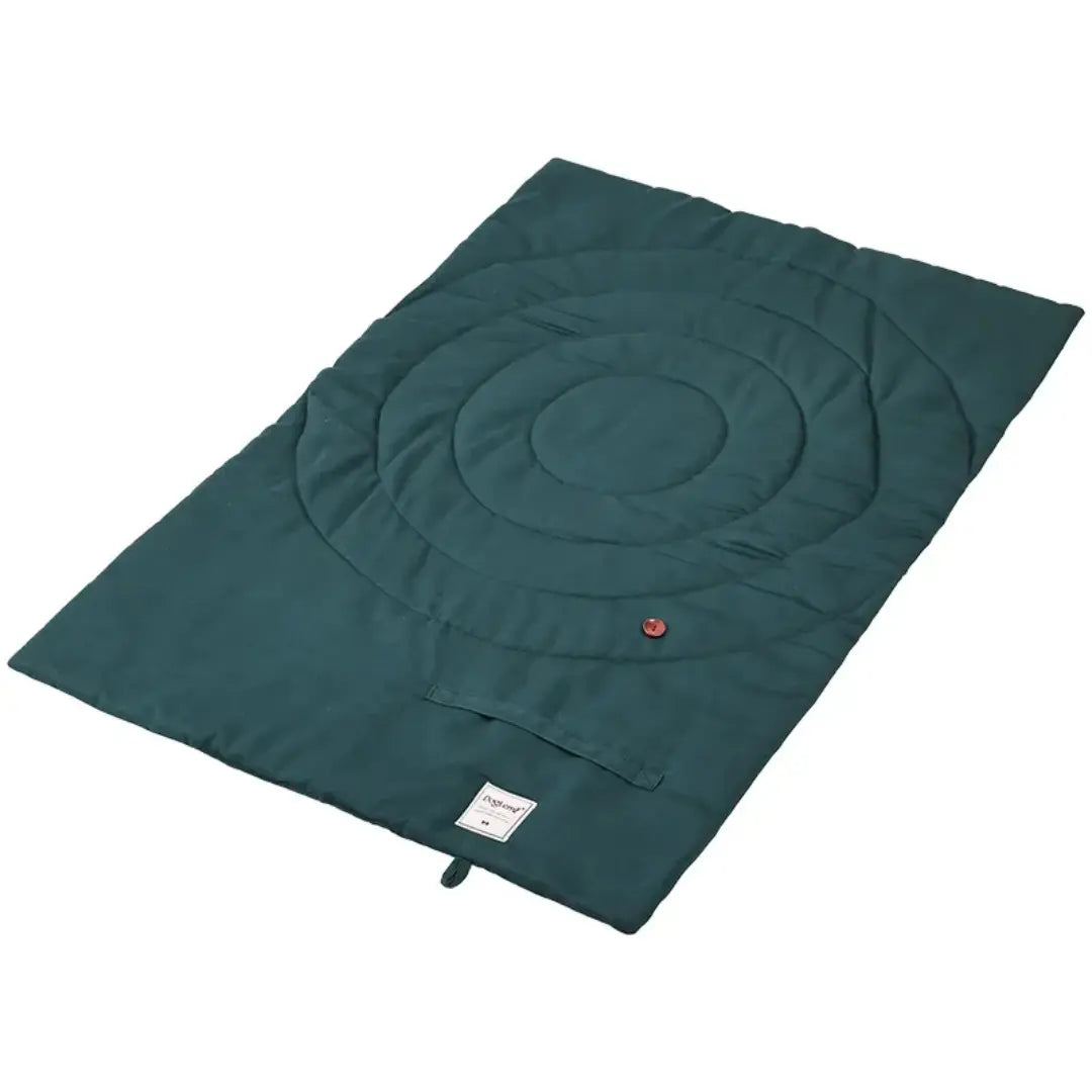 Waterproof Dog Blanket for Travel, Foldable Camping, 95 × 65 cm